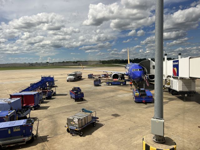 N8763L — - Delivered to SWA in July 2022. N8763L waits at gate 11 in Little Rock for a light load of passengers heading to Dallas. 