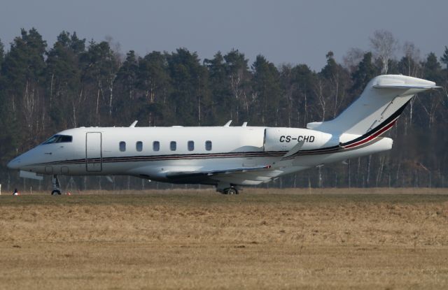 Canadair Challenger 350 (CS-CHD)