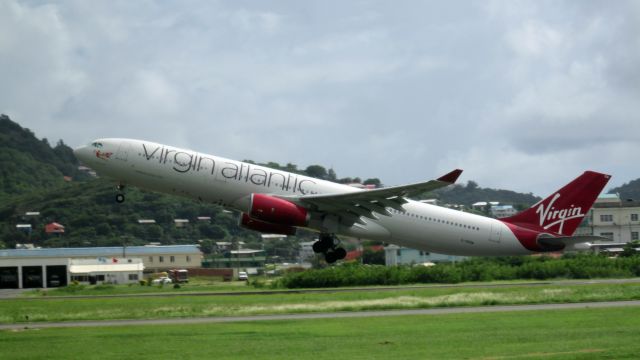 Airbus A330-300 (G-VGEM)