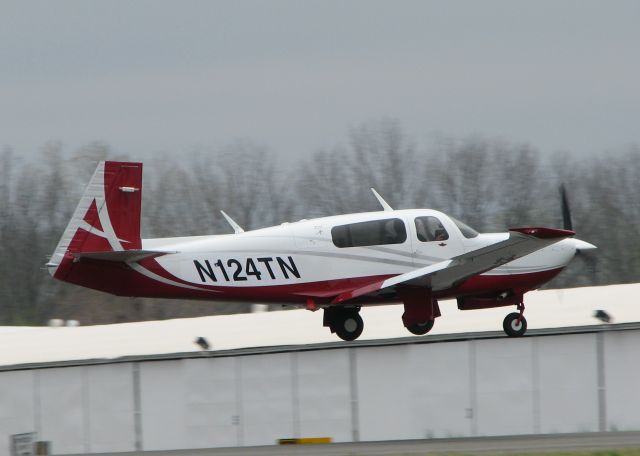 Mooney M-20 Turbo (N124TN) - At Downtown Shreveport.