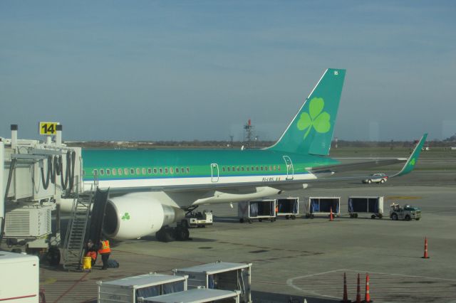 Boeing 757-200 (EI-LBS) - flight 110 preparing for departure to Shannon Ireland(SNN) on April 17,2014