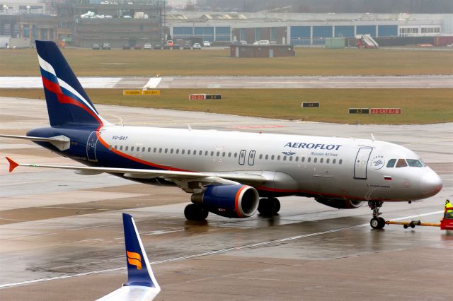 Airbus A320 (VQ-BAY)