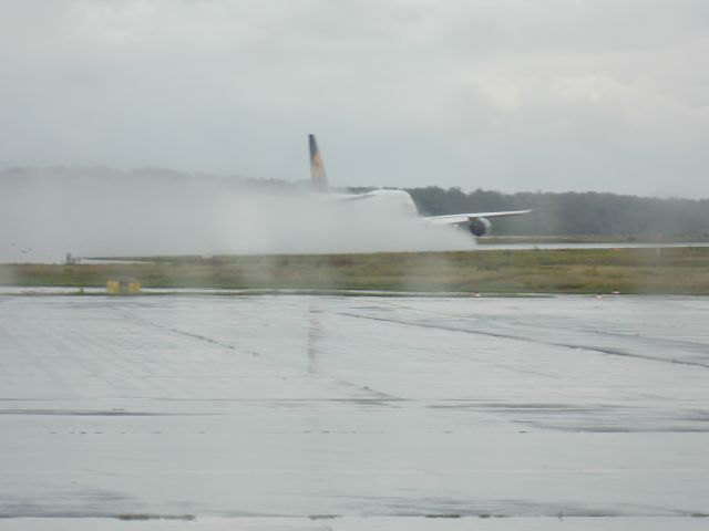 Boeing 747-200 (D-ABYD) - B747-800 ... ready for take off on Runway 18 West / Rhein Main Airport (Pic 4)