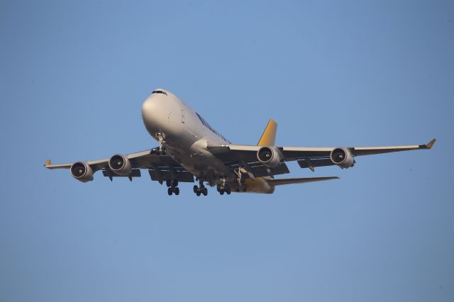 Boeing 747-400 (N743CK)