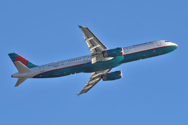 Airbus A321 (N580UW) - America West Heritage Jet 11-28-23 departing 23-R