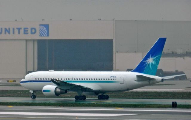 BOEING 767-200 (N767A)