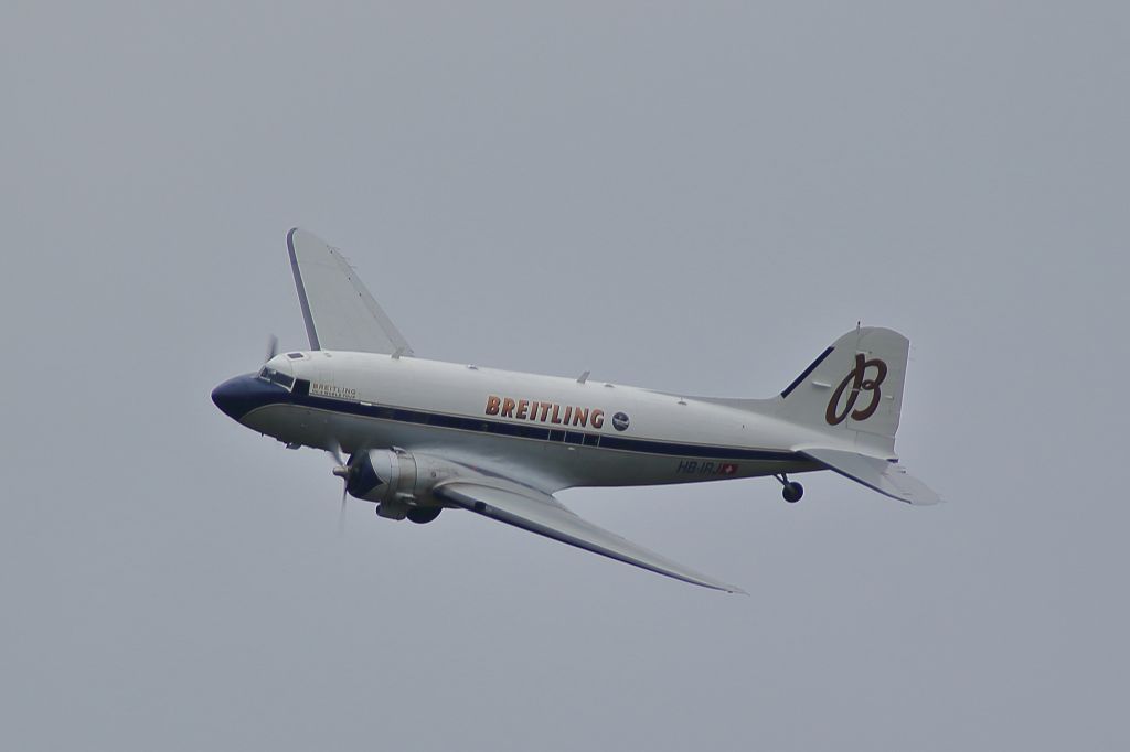 Douglas DC-3 (HB-IRJ)