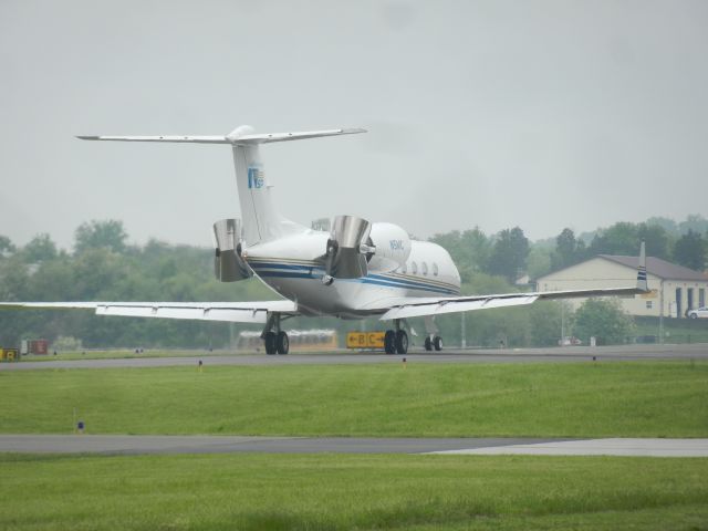 Gulfstream Aerospace Gulfstream IV (N5MC) - N5MC Gulfstream IV Does A Very Cool (And Rare) Maneuver, Her Pilots Activated Reverse Thrust For A Second, And Then Closed Them Back Up! She Left About 20  Minutes Before Manassas Airshow 2019 Demos Starting Flying, So Maybe The Pilot Was Trying To "Wave" :D, Whatever The Reason, I Really Enjoyed Seeing It!