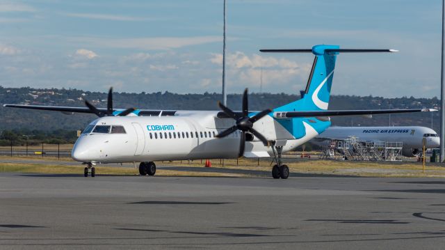 de Havilland Dash 8-400 (VH-IYH)