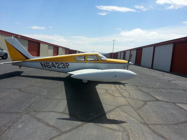 Piper PA-24 Comanche (N6423P)