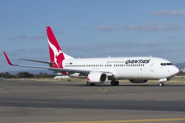 Boeing 737-800 (VH-VZW)