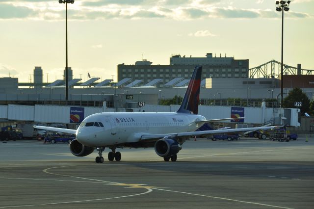 Airbus A319 (N320NB) - Delta Air Lines Airbus A319-114 N320NB in Boston 