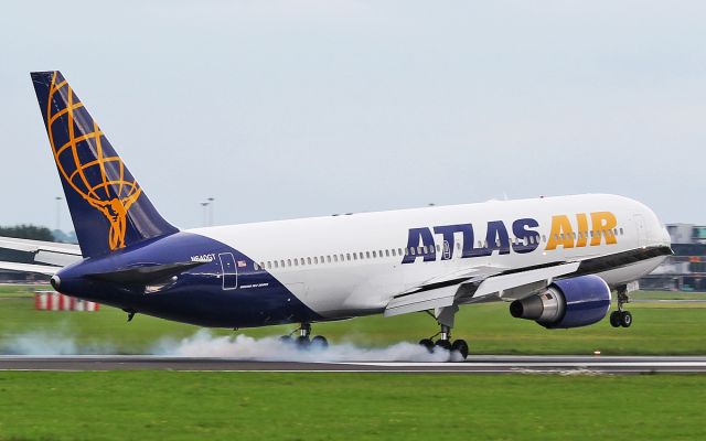 BOEING 767-300 (N640GT) - atlas air b767-3s1er n640gt landing at shannon from fairford this evening 29/5/17.