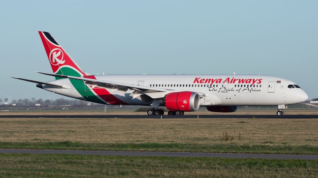Boeing 787-8 (5Y-KZD)