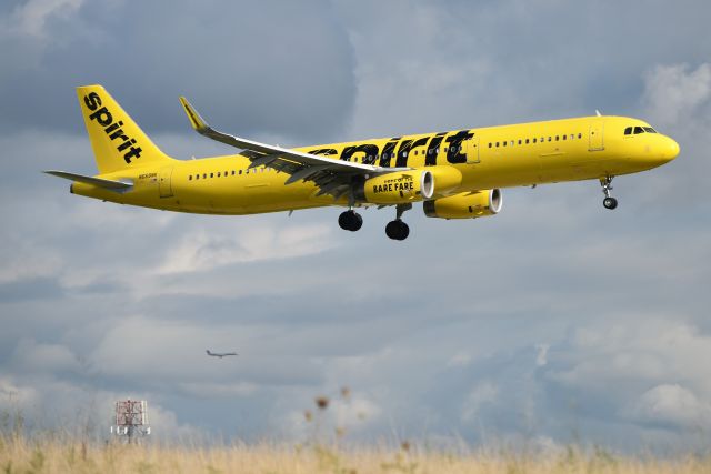 Airbus A321 (N668NK) - 10-C