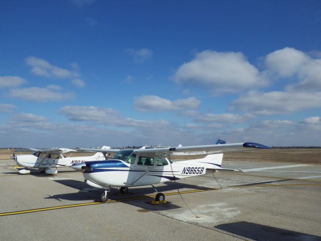 Cessna Cutlass RG (N9865B)