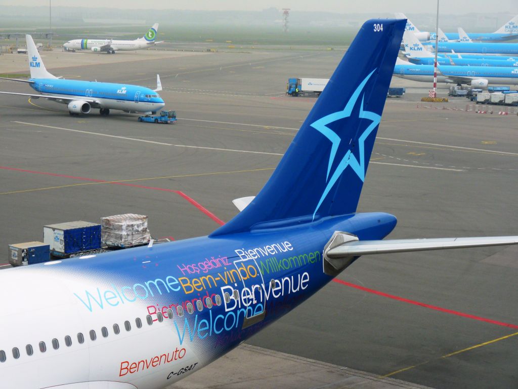 Airbus A310 (C-GSAT)