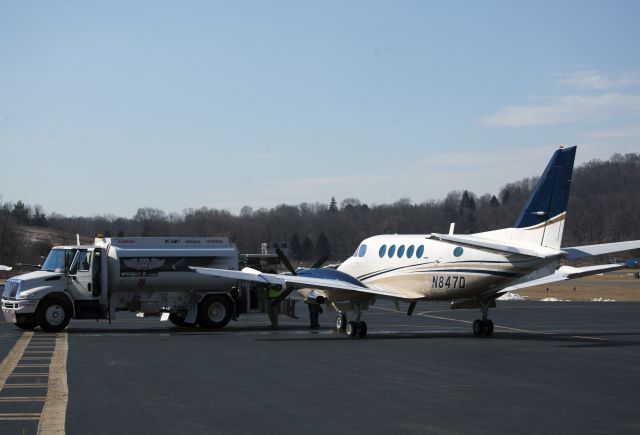 Cessna Skylane (N847D) - Refuelling at KDXR. The aircraft is managed bt CFM Corportate Flight Management a rel=nofollow href=www.flycfm.comwww.flycfm.com/a