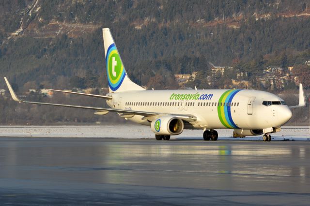 Boeing 737-800 (PH-HZN)