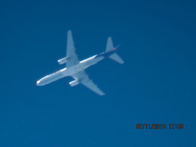Boeing 757-200 (N964FD)