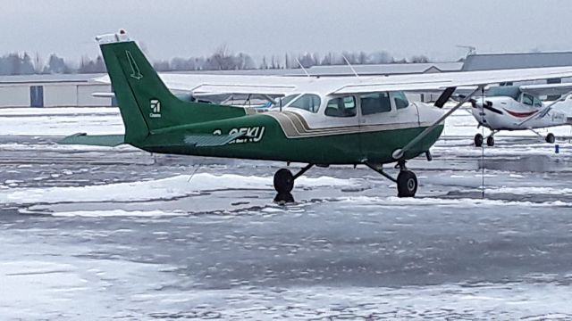 Cessna Skyhawk (C-GEKU)