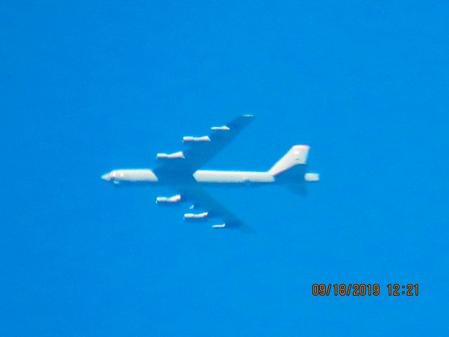 Boeing B-52 Stratofortress (60-0011)