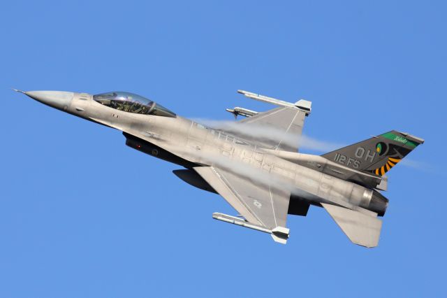 Lockheed F-16 Fighting Falcon (89-2112) - STING 12 stirring up a little vape on takeoff Sunday morning (7 Nov 2021).