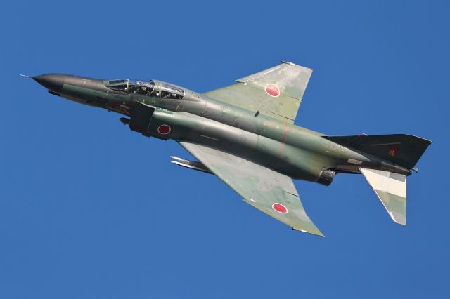 McDonnell Douglas F-4 Phantom 2 (77-6397) - Japan Air Self-Defense Force RF-4EJ Phantom II have a rehearsal the day before the JASDF Nyutabaru Airbase AirFesta2017