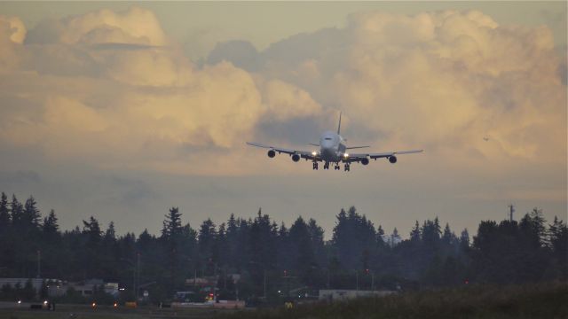 Boeing 747-400 (N747BC) - GTI4346 on final approach to runway 34L after a flight from KCHS on 6/26/12.