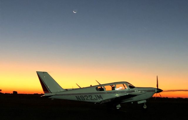 Piper PA-24 Comanche (N922JM)