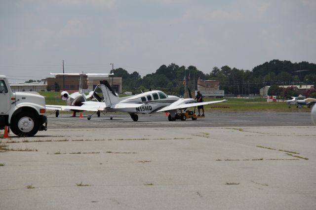 Beechcraft Baron (58) (N15MD)