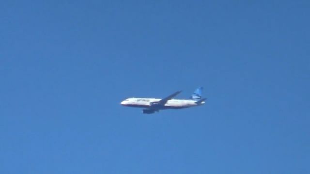 Airbus A320 (N624JB)