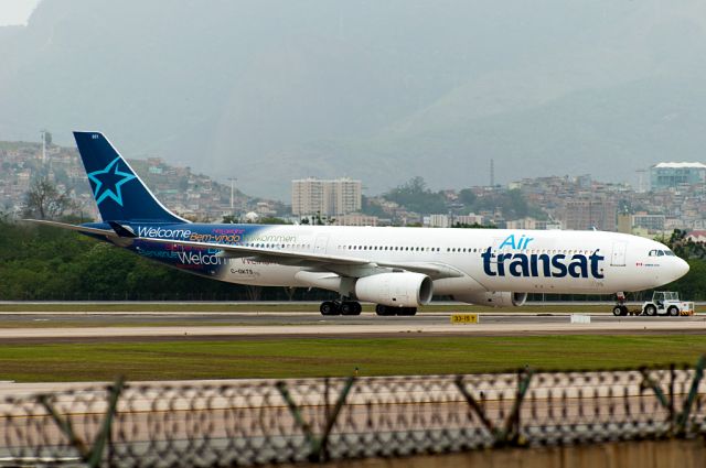 Airbus A330-300 (C-GKTS)