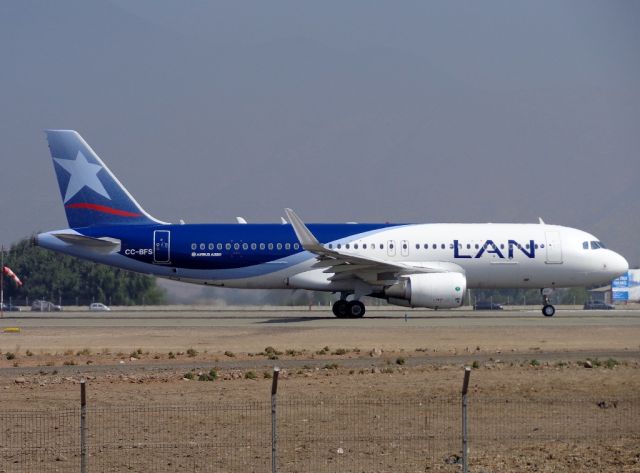 Airbus A320 (CC-BFS)