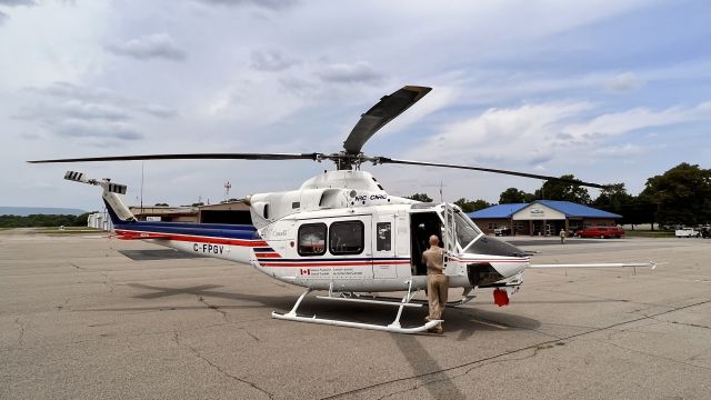 Bell 412 (C-FPGV)