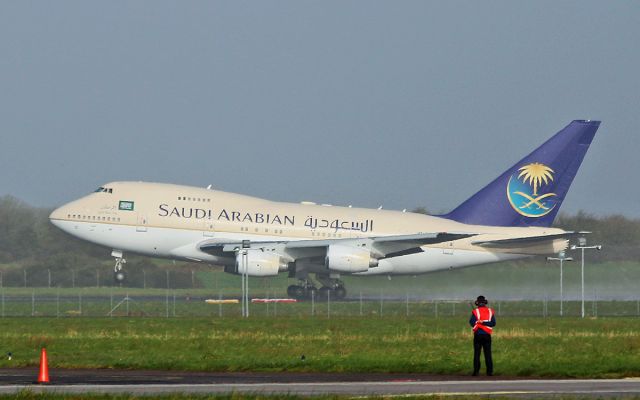 Boeing 747-200 (HZHM1C) - saudi royal flight b747sp-68 hz-hm1c dep shannon for the us 13/3/17.