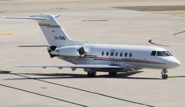 Hawker Beechcraft 4000 (XA-CHG)