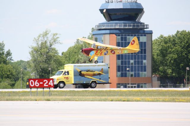 — — - making an attempt to land on this cube van CFB Trenton