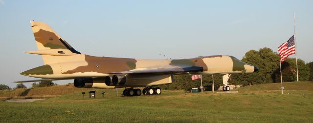 Rockwell Lancer (76-0174) - 8/28/21 the SAC museum B-1A with new paint. 