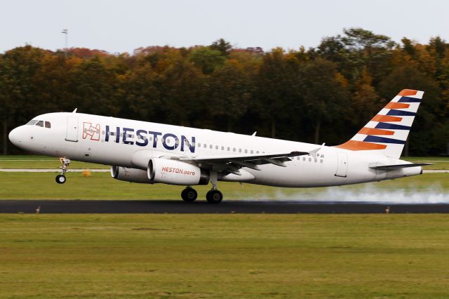Airbus A320 (LY-FJI)