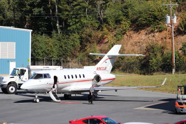 Hawker 800 (N963JB)
