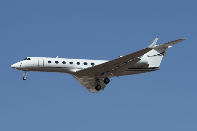 Gulfstream Aerospace Gulfstream V (T7-VOD) - 24/11/2023:br /Flight LCA > TLV, final to rwy21.