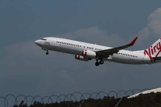 Boeing 737-800 (VH-VUY)