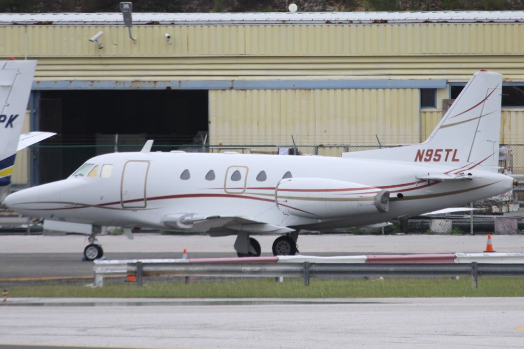 North American Sabreliner (N95TL)