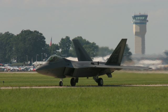 — — - F-22 Raptor EAA in Background 2008