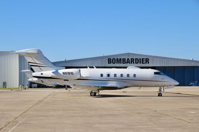 Bombardier Challenger 300 (N91910) - 06NOV24