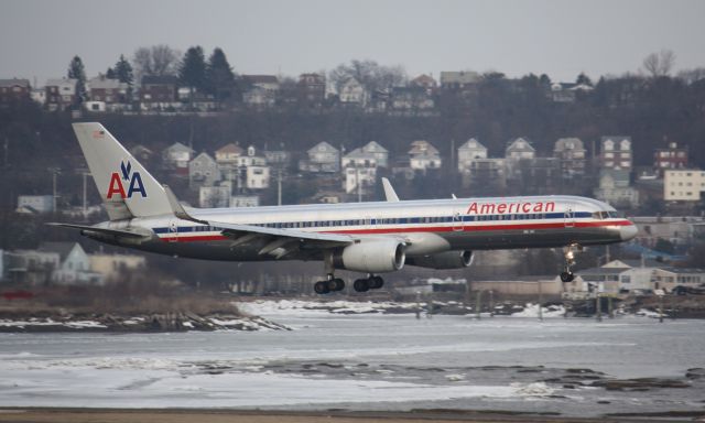 Boeing 757-200 (N699AN)