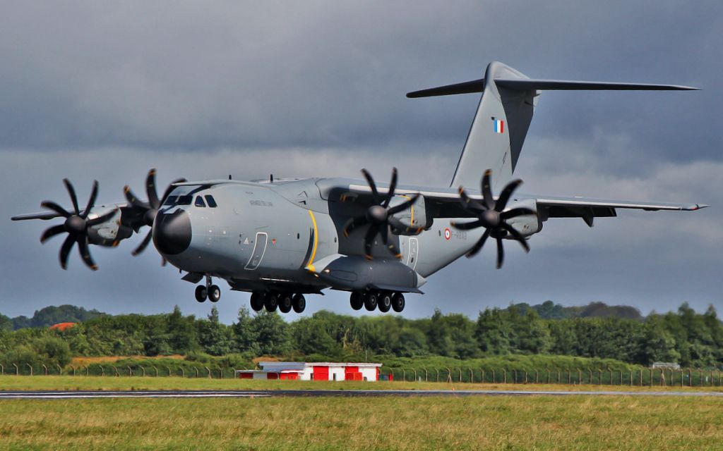 AIRBUS A-400M Atlas (F-RBAB) - on its first visit to shannon,french air force a400m atlas f-rbab about to land on runway24 at shannon for a fuel-stop for its outbound journey to washington 9/8/14.