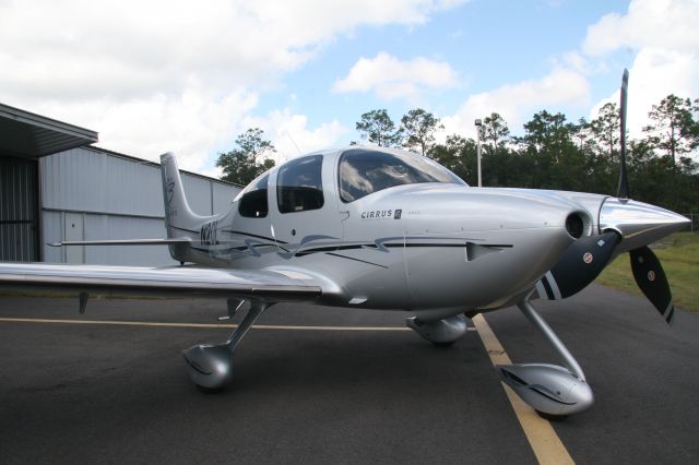 Cirrus SR-22 (N20L)