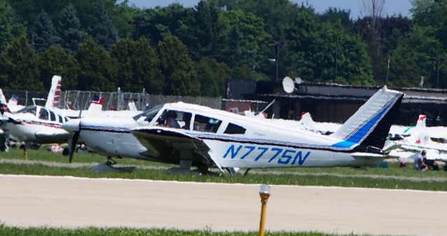 Piper Cherokee (N7775N)